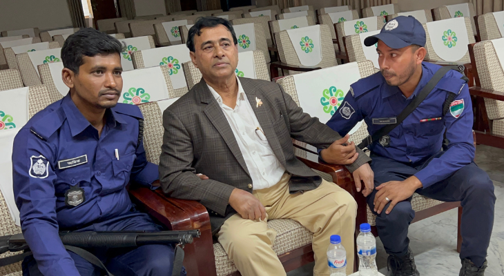 অতিরিক্ত সচিব পরিচয়ে সরকারি সুবিধা গ্রহণ, প্রতারক আটক